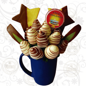 Arreglo frutal taza cerámica 15 fresas corazones de piña con paleta de chocolate con mensaje