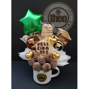 Arreglo de fresas con chocolate para  graduación