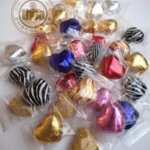 Corazones de chocolate de colores