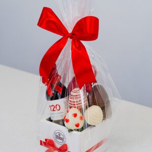 Arreglo con fresas Romance