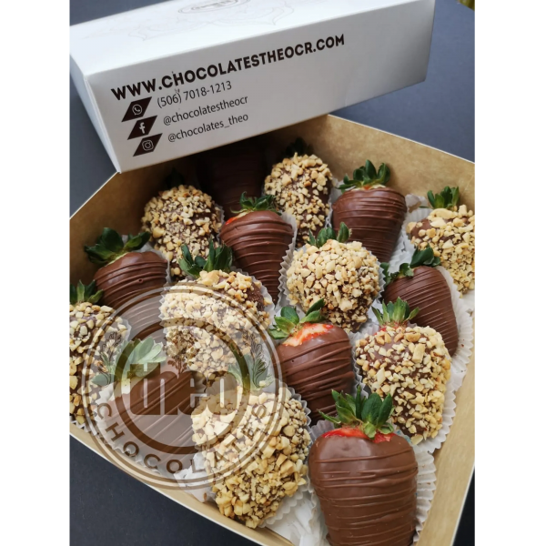 Caja 16 fresas Maní