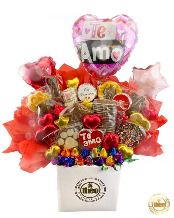Arreglo Con surtido De Chocolates De Amor