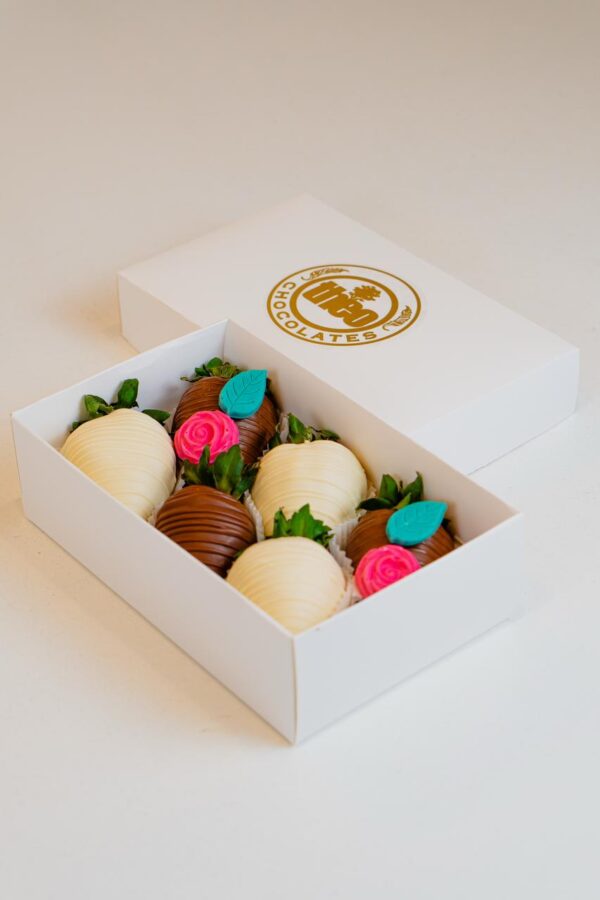 Caja 6 Fresas "Día de la Mujer"
