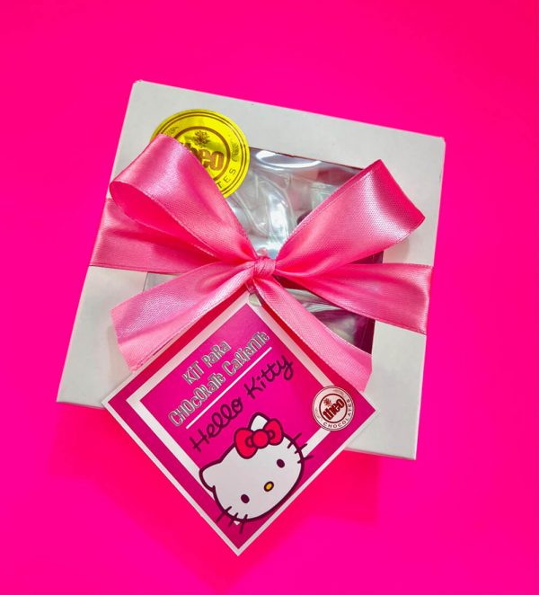 Kit para hacer Chocolate Caliente Hello Kitty caja cerrada