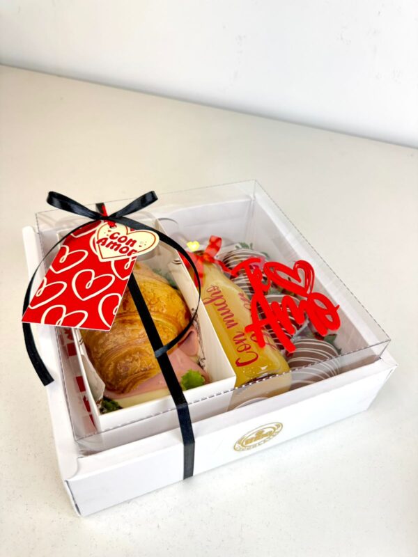 Desayuno “Con mucho amor”